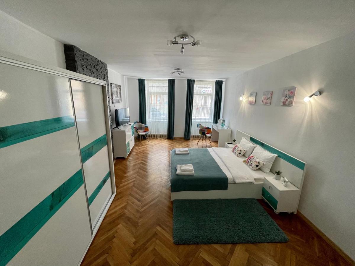 36 Central Residence Μπρασόβ Εξωτερικό φωτογραφία