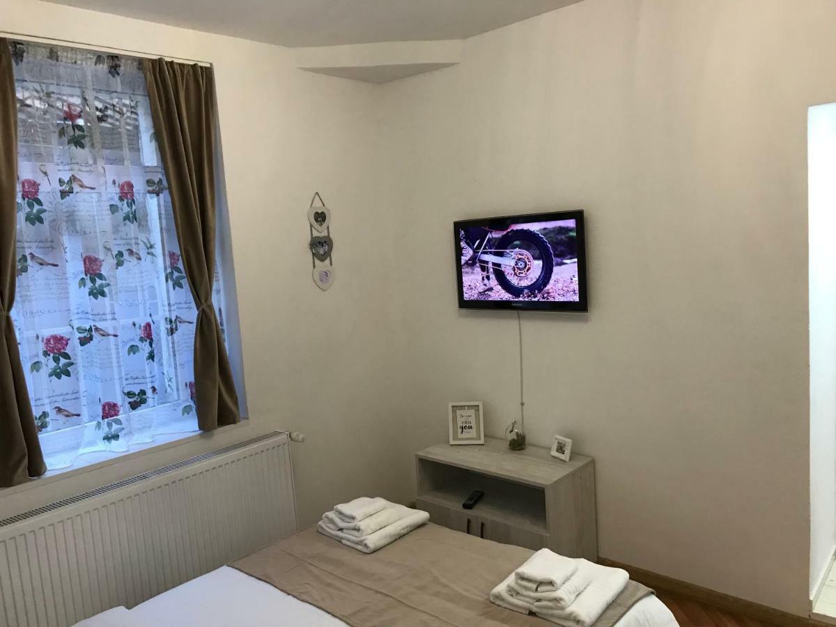 36 Central Residence Μπρασόβ Εξωτερικό φωτογραφία