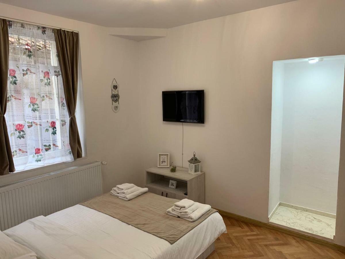 36 Central Residence Μπρασόβ Εξωτερικό φωτογραφία