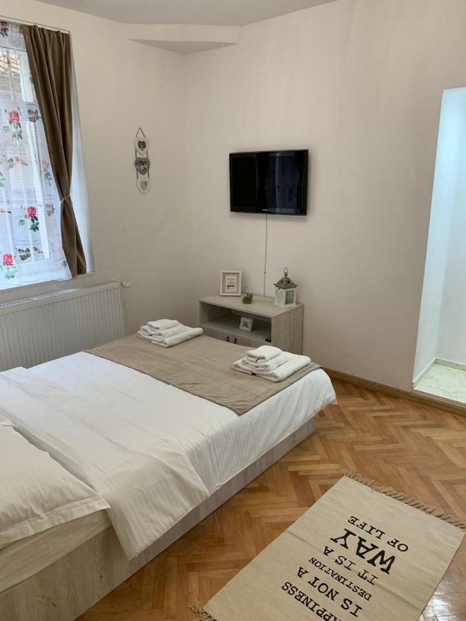36 Central Residence Μπρασόβ Εξωτερικό φωτογραφία