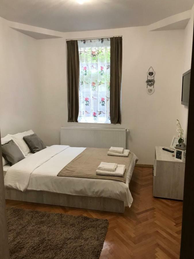 36 Central Residence Μπρασόβ Εξωτερικό φωτογραφία